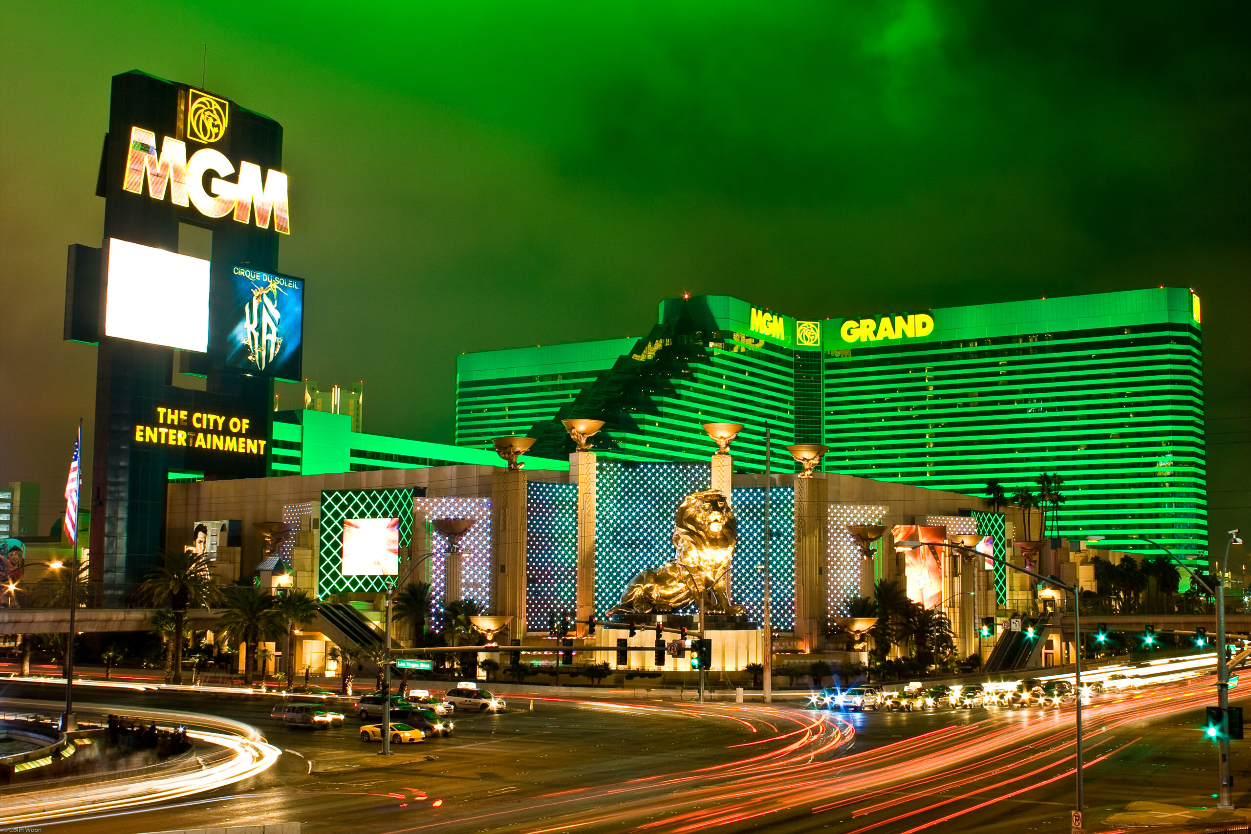 5 Reasons to Hire a Corporate Entertainment Company in Las Vegas